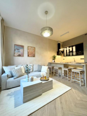 Golden Wabi-Sabi APT